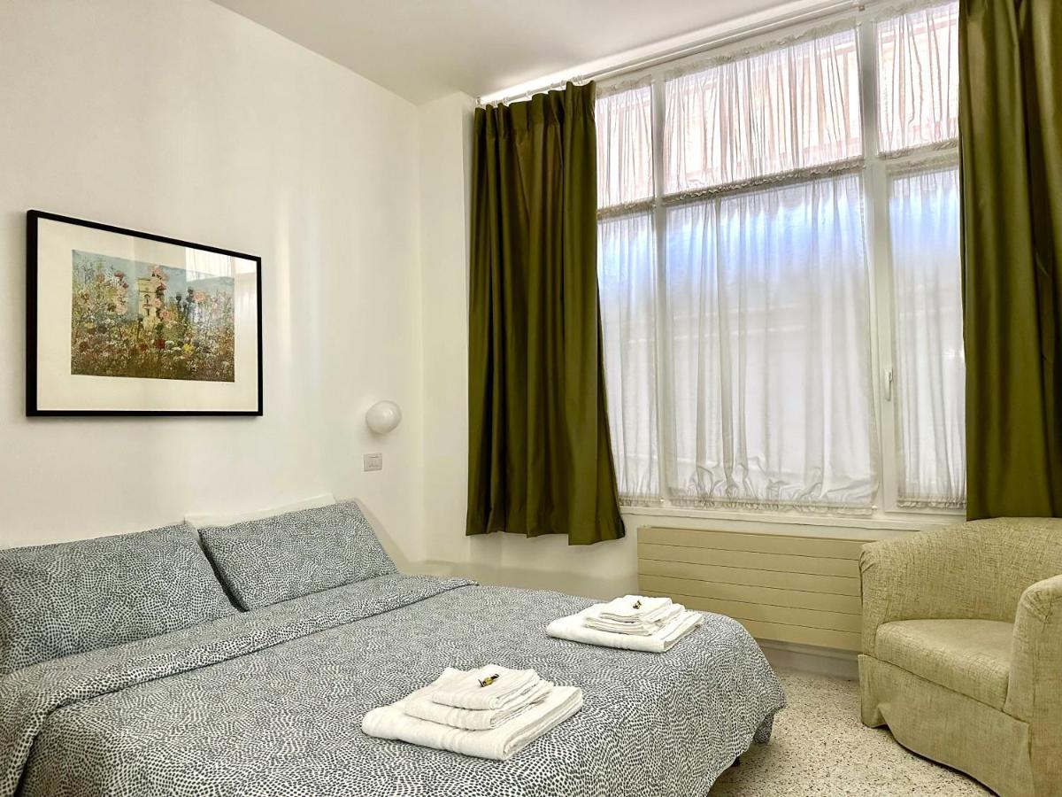 Apartments Navigli Milão Exterior foto